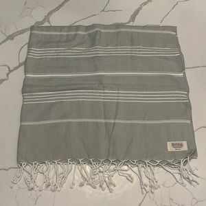 Teema Scarf/Wrap